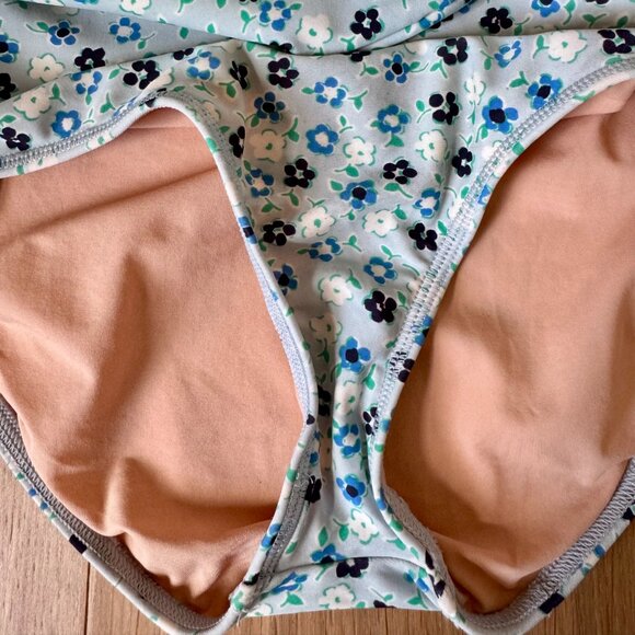 JCREW CREW CUTS SIZE 10 LONG SLEEVE RASH GAURD ONE PIECE SWIMSUIT BLUE FLORAL - Picture 11 of 12